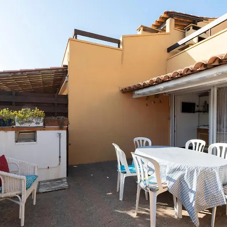 1 Bedroom Apartment For 4 *