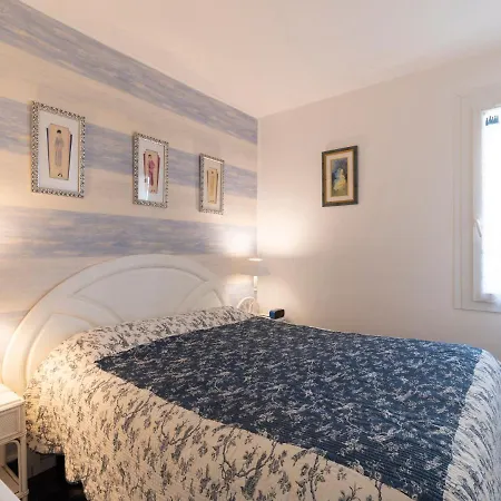 1 Bedroom Apartment For 4 *