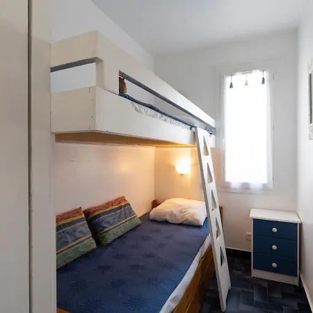1 Bedroom Apartment For 4 アパート *