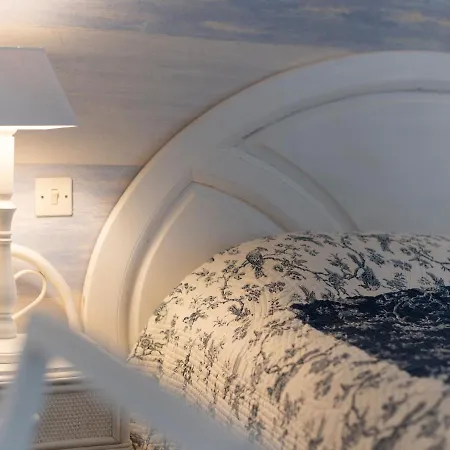 1 Bedroom Apartment For 4 * アグド